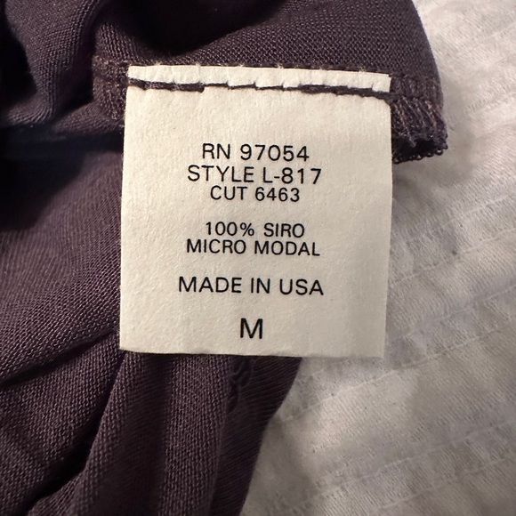 Lanston Drape Front Top - NWT - Size M - Picture 5 of 8